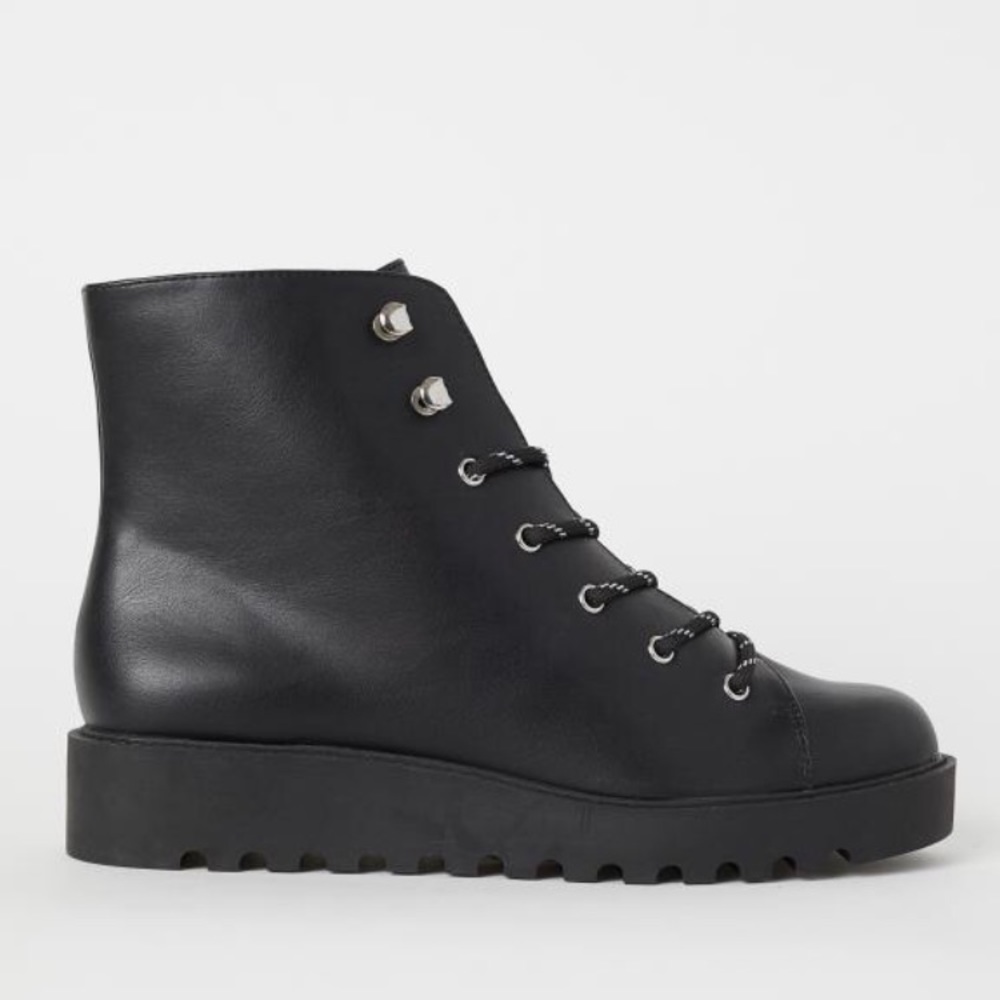 Black platform lace up combat boots faux leather Women Size 8